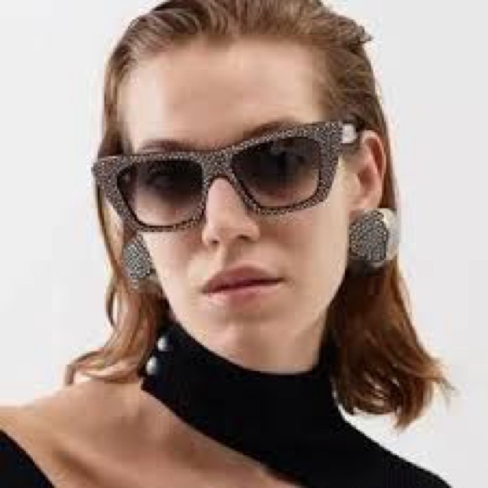 NEW!!! Celine CL4187IS 01 F sunglasses Authentic Retail 790$ - Picture 5 of 8